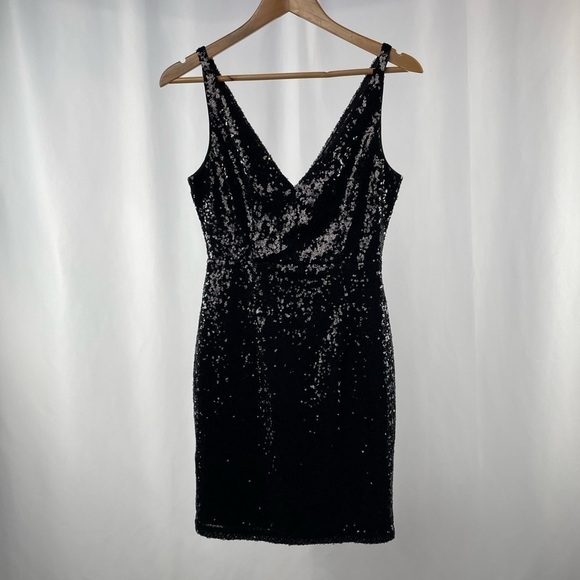 NWT Lulus Champagne Showers Sequin Bodycon Dress in Black Size‎ Small - Picture 3 of 10